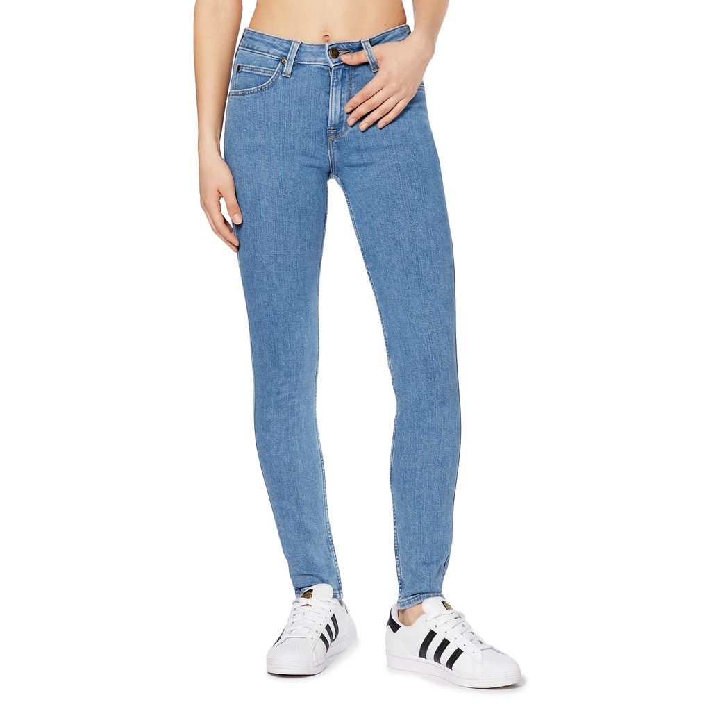 Raspberry Eos Lee Bleu jeans, classic blue denim, shown on a hanger with visible stitching and five-pocket style.