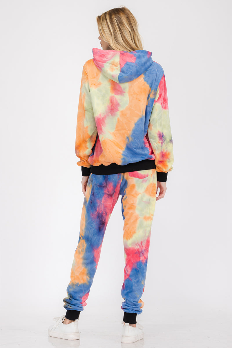 Women’s cotton tie-dye lounge wear sweat set by Lime Milo, featuring a comfortable matching top and pants in vibrant tie-dye pattern.