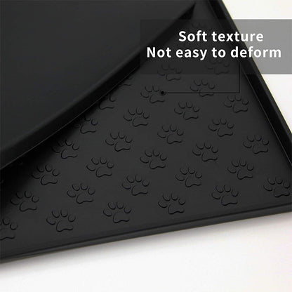 Teal Simba waterproof silicone pet food and water mat with non-slip surface for pets, designed to keep feeding areas clean.