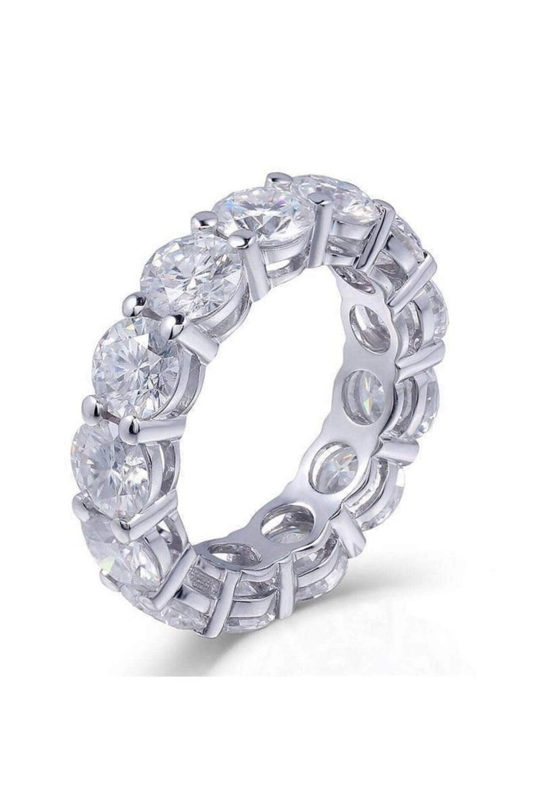925 silver oval cubic zirconia band ring featuring a polished silver band with a central oval-shaped cubic zirconia gemstone.