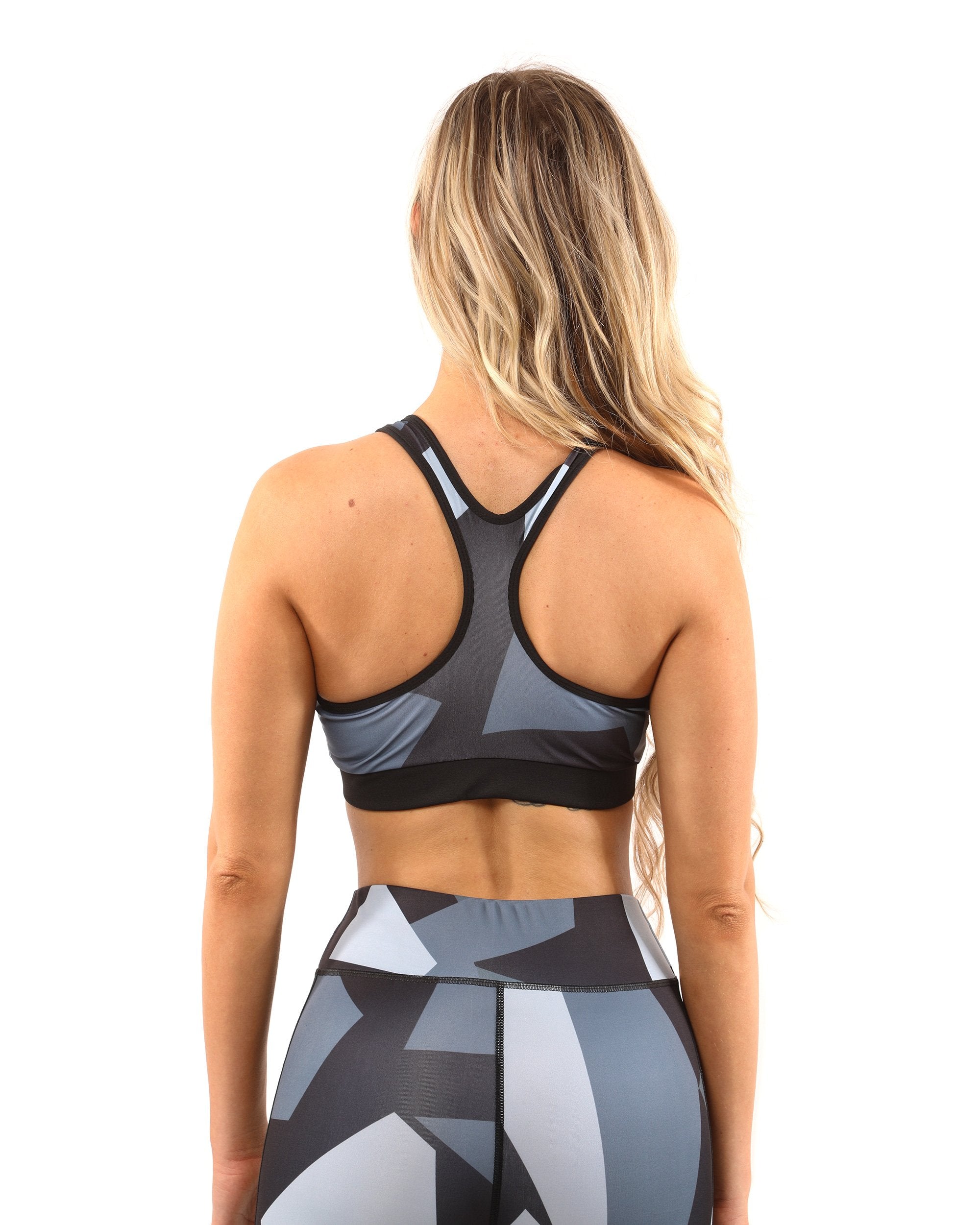Lazurite Bondi Set with black and grey leggings and sports bra, women&