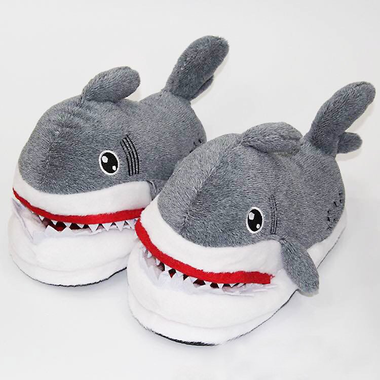 Fuchsia Molly shark slippers with plush, detailed shark design and soft fabric for cozy indoor wear