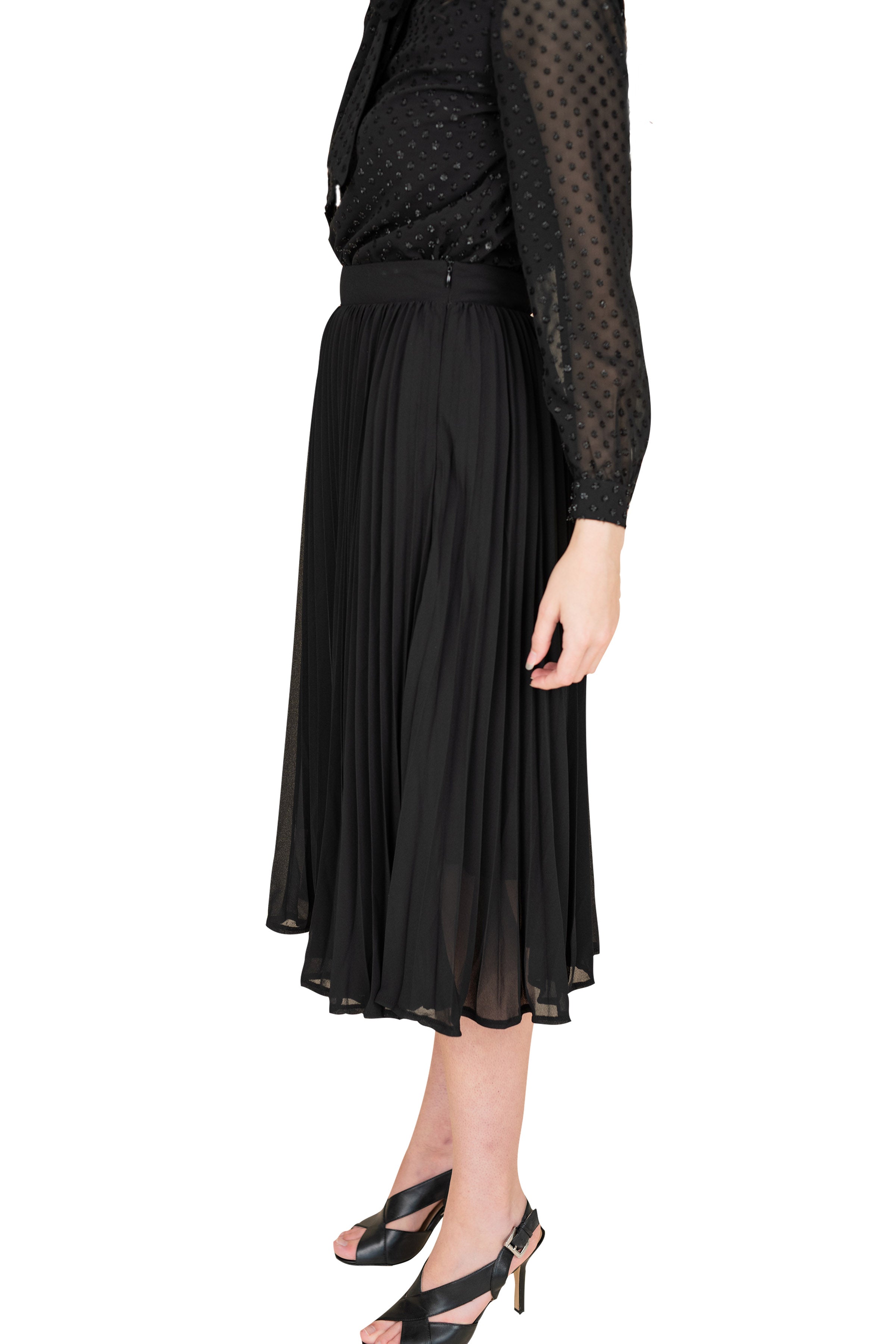 Gray Eos crushed chiffon skirt with a flowing, lightweight fabric and elegant pleats, perfect for casual or dressy occasions.