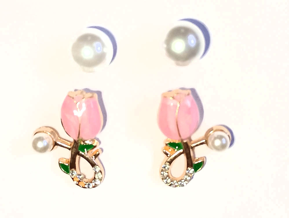 Fashionable Orchid Beech earrings, a stylish pair of earrings with intricate design, perfect for everyday or special occasions.