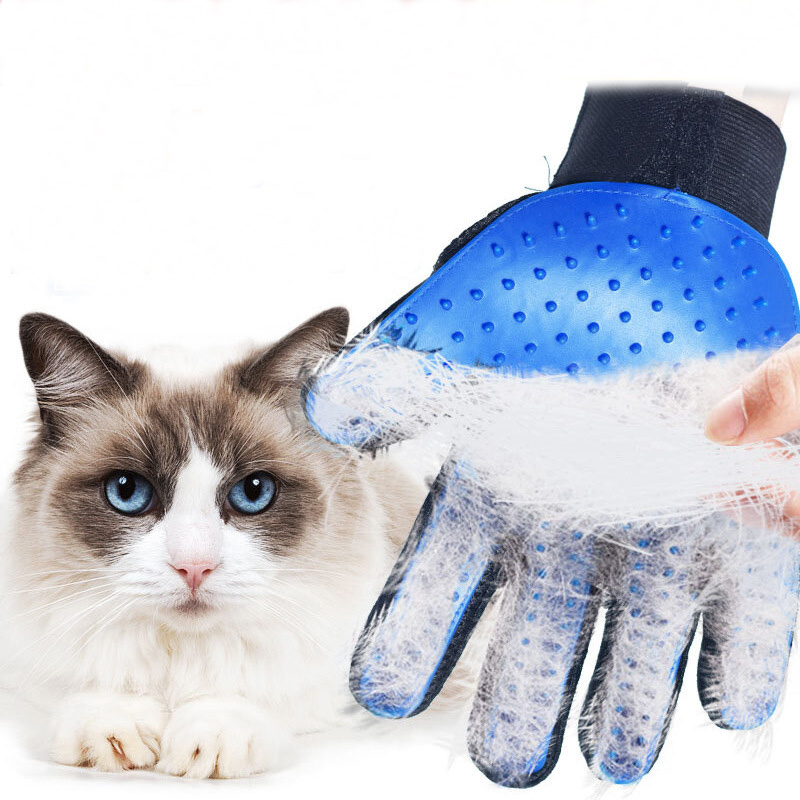 Lilac Milo pet hair remover gloves for grooming, showing textured silicone tips for removing loose pet fur from coats.