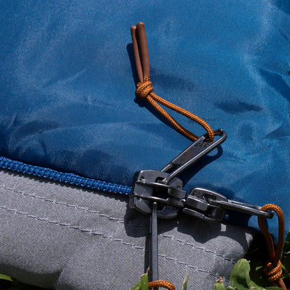 Indigo Eurybia Camfy 50 camping sleeping bag, olive green with zipper, suitable for outdoor camping and sleeping comfort.