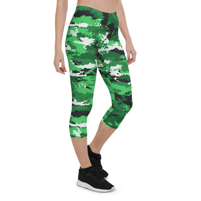 Green camo Maroon Sooty activewear capri leggings with a fitted design and elastic waistband, ideal for workout and casual wear.