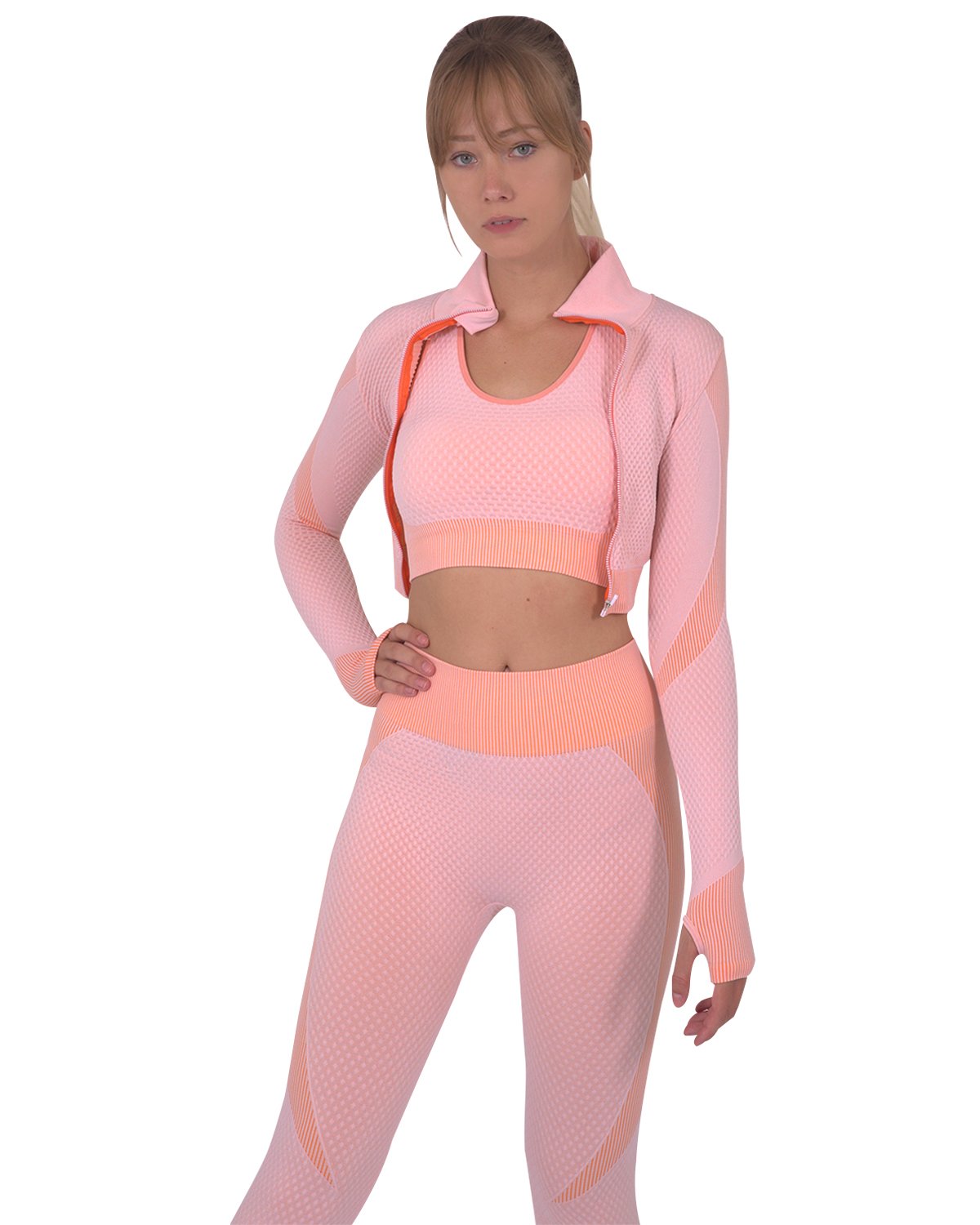Lazurite Trois seamless sports jacket in pink, activewear for women, showing a fitted, lightweight, and breathable design.
