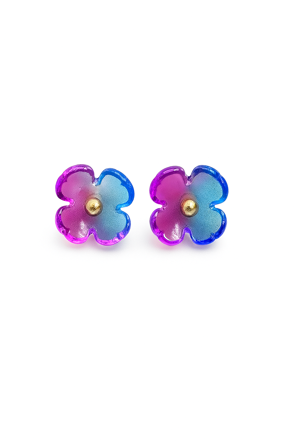 Apricot Perses 2-in-1 earrings featuring a purple flower design and gold stud, showcasing a stylish jewelry accessory.
