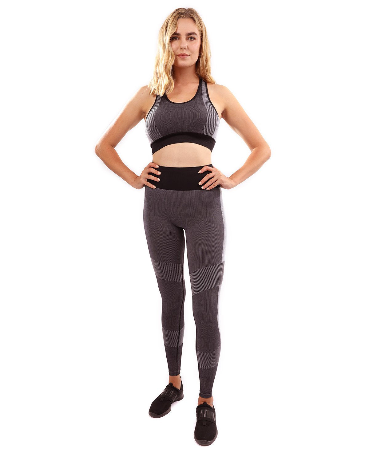 Black Lazurite Arleta seamless leggings and sports bra set, fitted women&