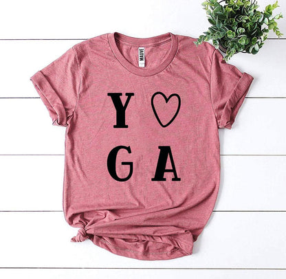 Agate yoga T-shirt in soft, breathable fabric with a relaxed fit, perfect for yoga and active wear.