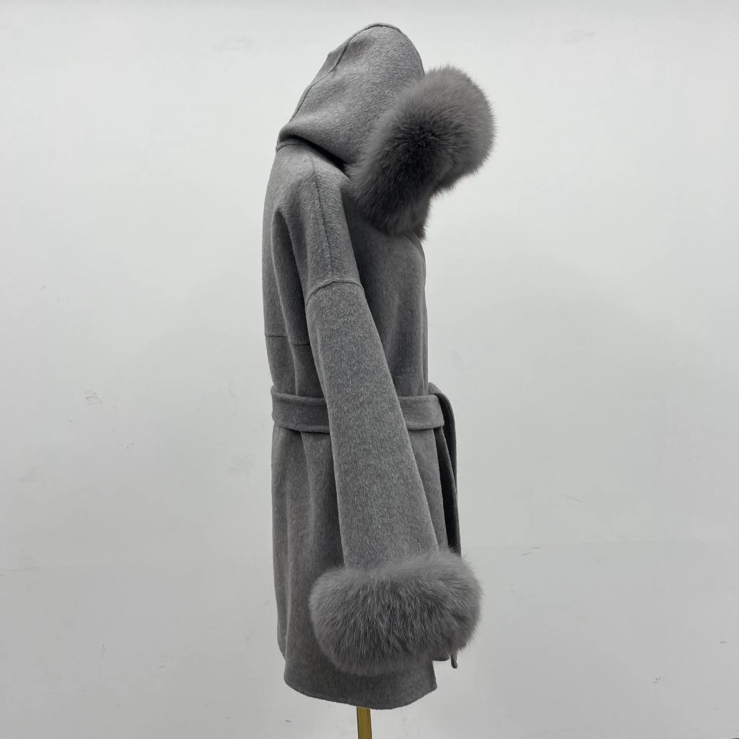 Carmine Juneberry oversized wool coat with hood, double-sided design, plush fur collar, and warm, luxurious jacket for cold weather.