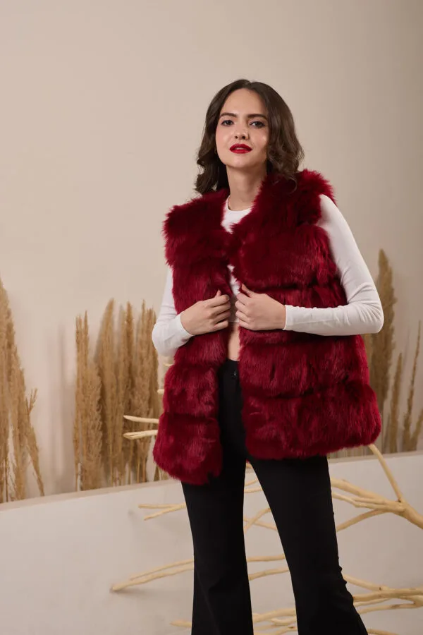 Maroon women&