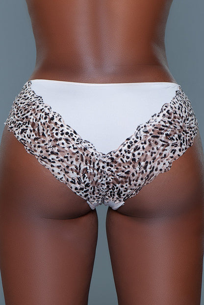 Magenta Caeneus Arlo bikini panty 3-pack underwear set with comfortable, seamless lingerie in various colors, displayed on a white background.