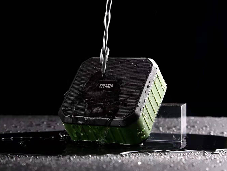 Teal Simba waterproof portable wireless Bluetooth 5.0 speaker for outdoor use, shown in a compact, rugged design.