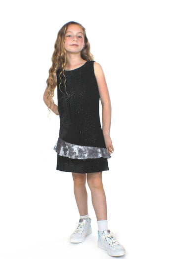 Kids and babies glitter velvet dress by Sky Blue Beech featuring a Luna design with sparkling details and a soft velvet fabric.
