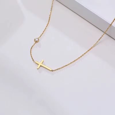 Byzantium Metis faith-based cross bracelet featuring a delicate design, suitable for wearing as a bracelet or anklet.