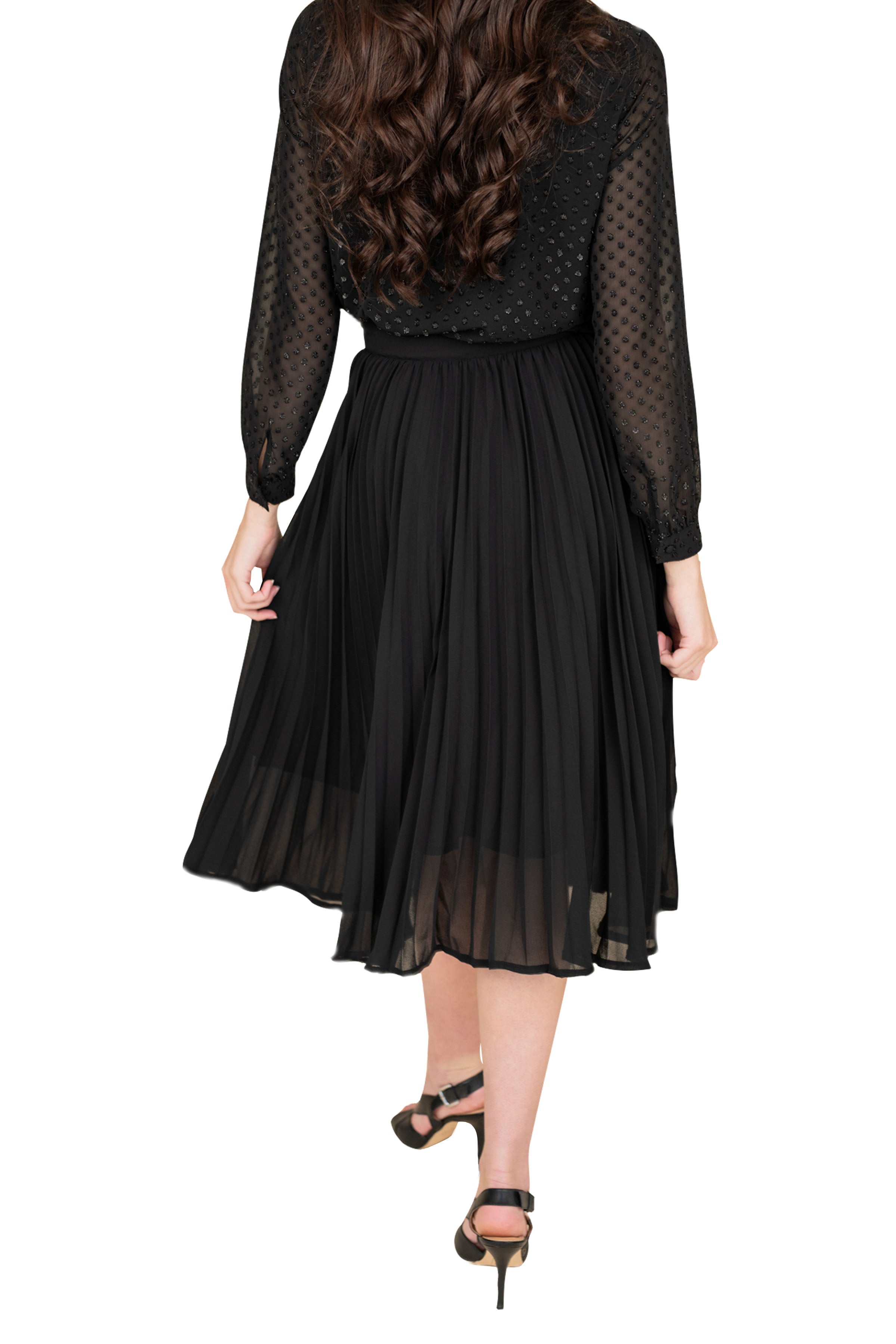 Gray Eos crushed chiffon skirt with flowing, textured fabric and elegant design, perfect for stylish outfits.