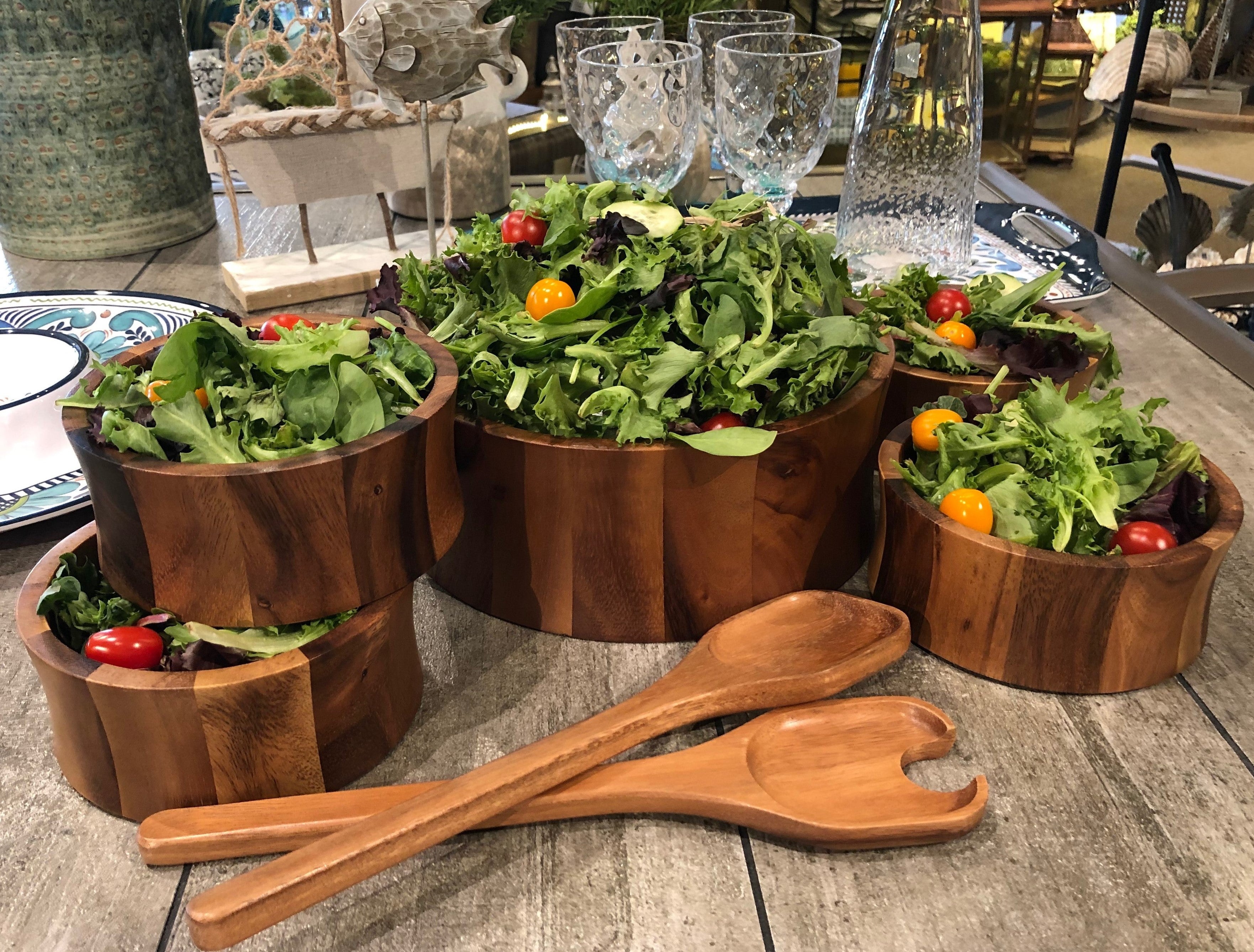 Large Azure Lily 7-piece salad bowl set with servers, featuring an extra-large bowl and four individual serving pieces for home and garden use.