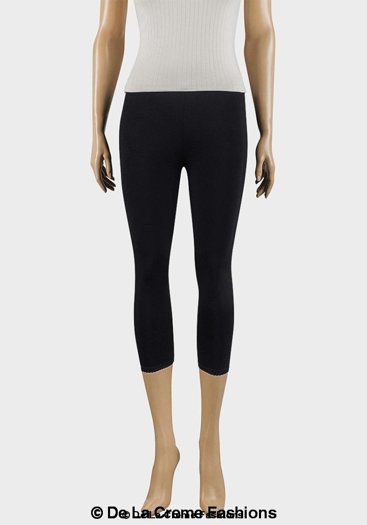 Black lace cuff leggings by Rose Eleusis, 3/4 length, stylish and fitted women&