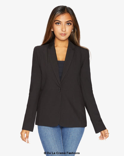 Black casual blazer from Rose Eleusis, tailored fit, lightweight fabric, shown on a hanger with front view.