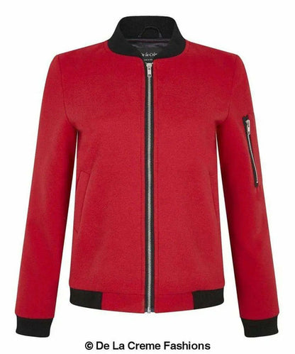 Red women&