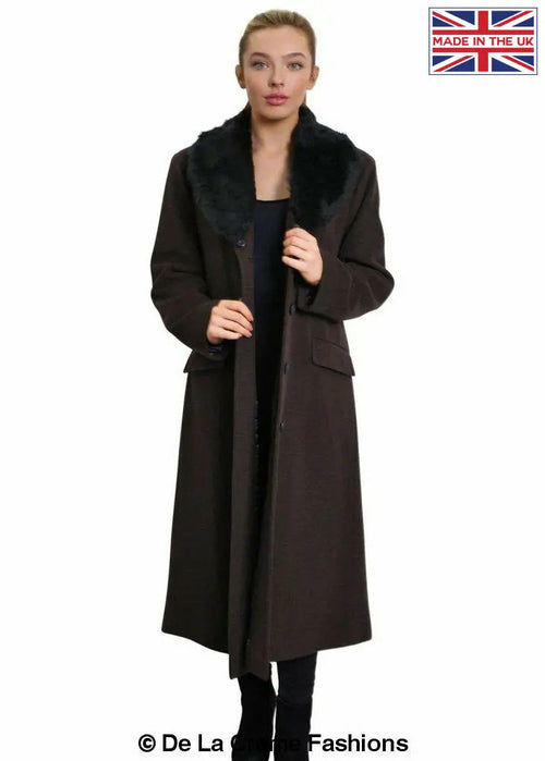 Brown oversized faux fur collar long coat by Rose Eleusis, stylish jacket with plush fur detailing, perfect for cold weather.
