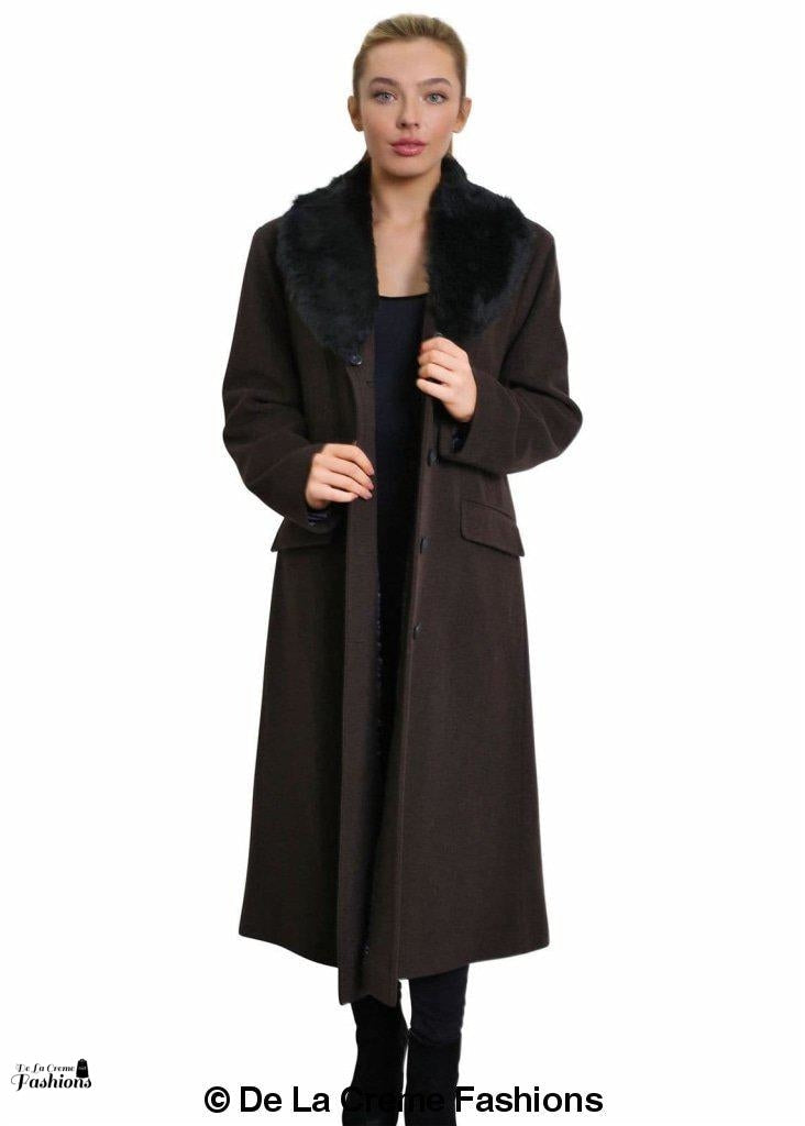 Brown oversized faux fur collar long coat by Rose Eleusis, stylish women’s jacket with plush fur detail and tailored fit.