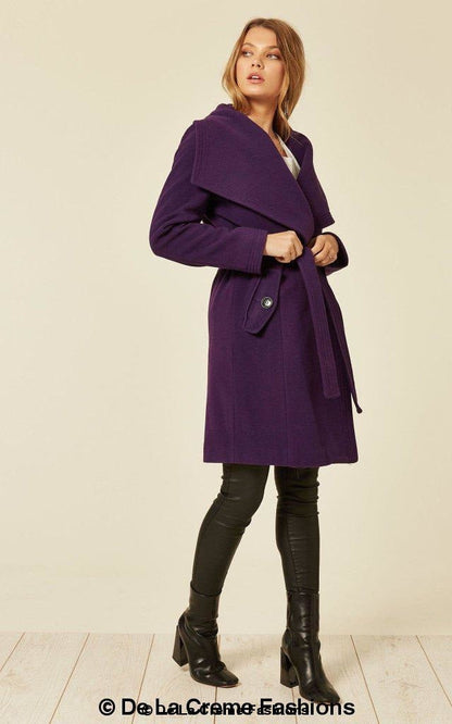 Rose Eleusis wool blend large lapel duster coat for women, stylish and cozy jacket with a wide lapel collar.