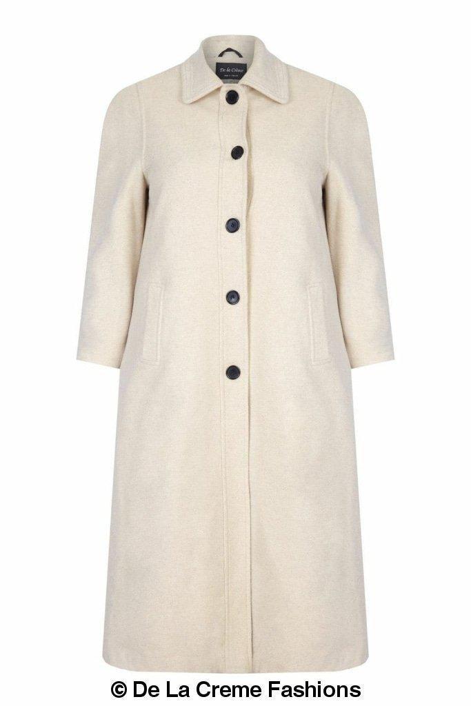 Plus size long coat from Rose Eleusis, made of wool and cashmere blend, featuring a tailored fit and classic design.