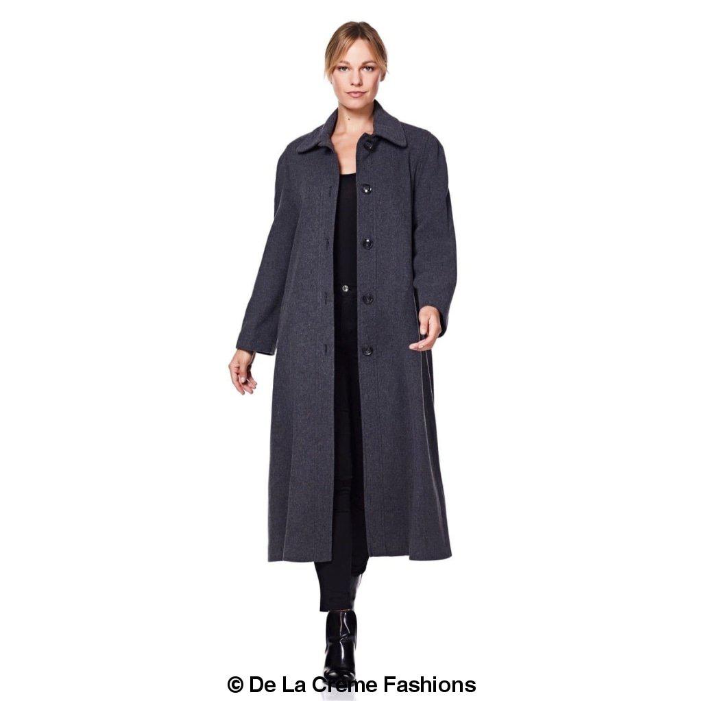 Plus size long coat by Rose Eleusis in a wool and cashmere blend, featuring a tailored fit and classic design.