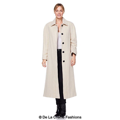 De La Creme Rose Eleusis plus size long coat made of wool and cashmere blend, featuring a stylish, tailored design.