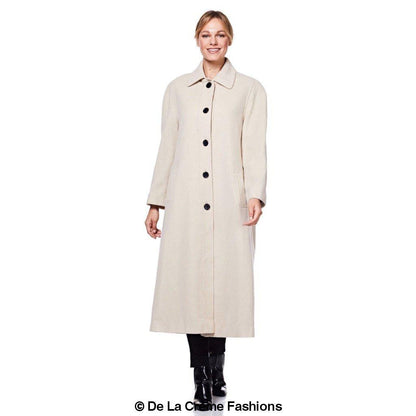 Plus size long coat by Rose Eleusis made of wool and cashmere blend, featuring a tailored design and classic collar.