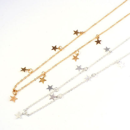 Carmine Medusa fashion pendant necklace featuring a simple pentagram star charm on a metal chain, perfect for stylish jewelry.