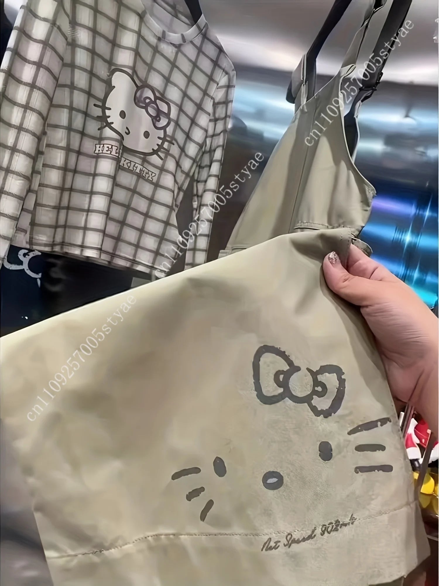 Start2Finish Hello Kitty casual overalls for women, stylish loose-fitting retro design with Hello Kitty print, trendy and comfortable apparel.