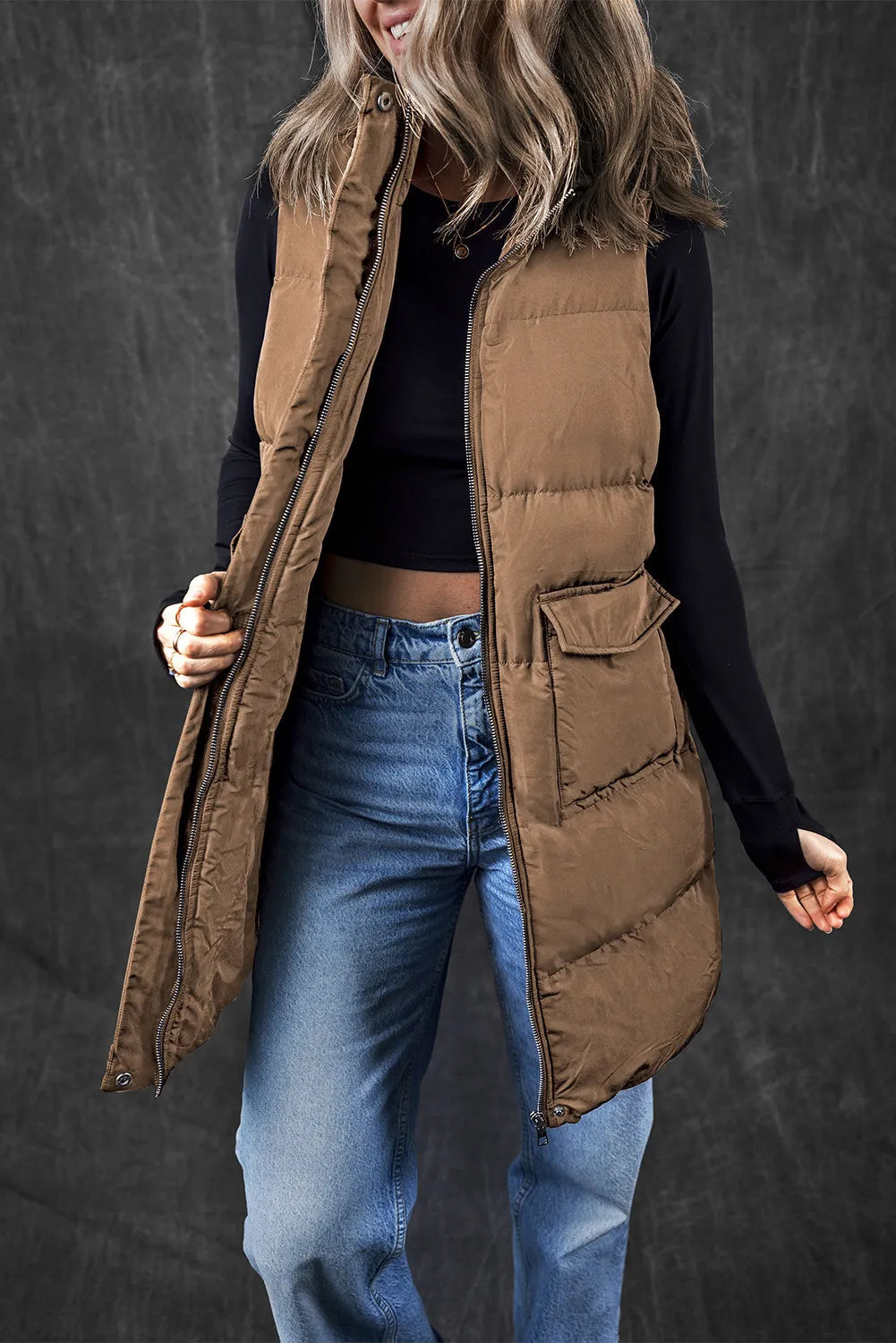 Pear Daisy pocketed zip-up vest coat, lightweight home and garden vest with front pockets and full zip closure.