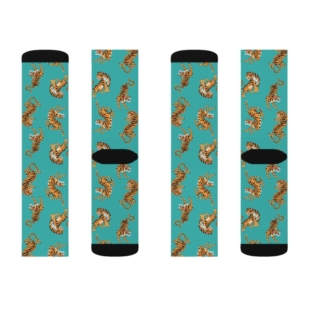 Yellow Pandora Tiger Fun novelty socks featuring colorful tiger stripe patterns and cozy knit fabric.
