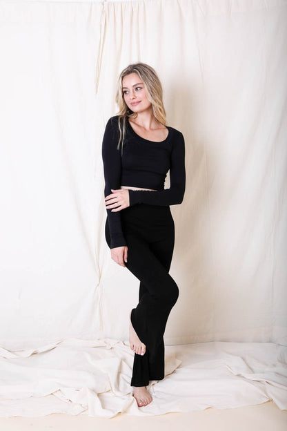 Periwinkle Aether flared lounge pants from the Leto Collection, soft fabric with a relaxed fit and stylish flare.