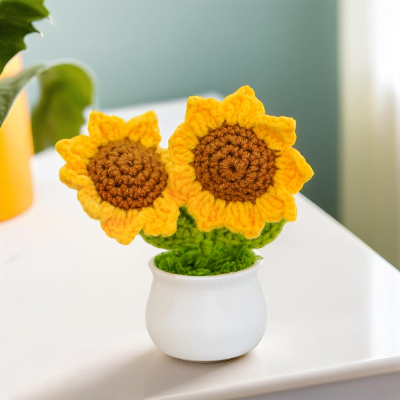 Periwinkle Azolla flower vase for dining table decor, showcasing a stylish ceramic vase with fresh flowers on a table.