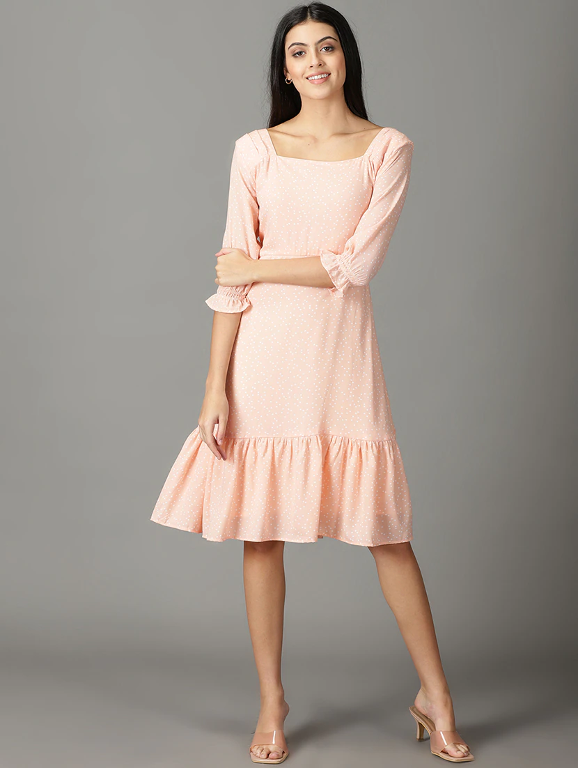 Pink women&