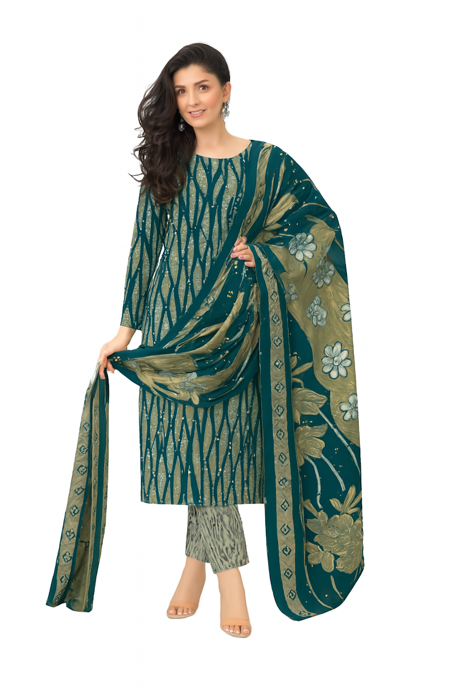 Women’s Kurta, Panta, and Dupatta set in size 3XL by Sapphire Phaedra, featuring traditional Indian clothing in vibrant fabric.