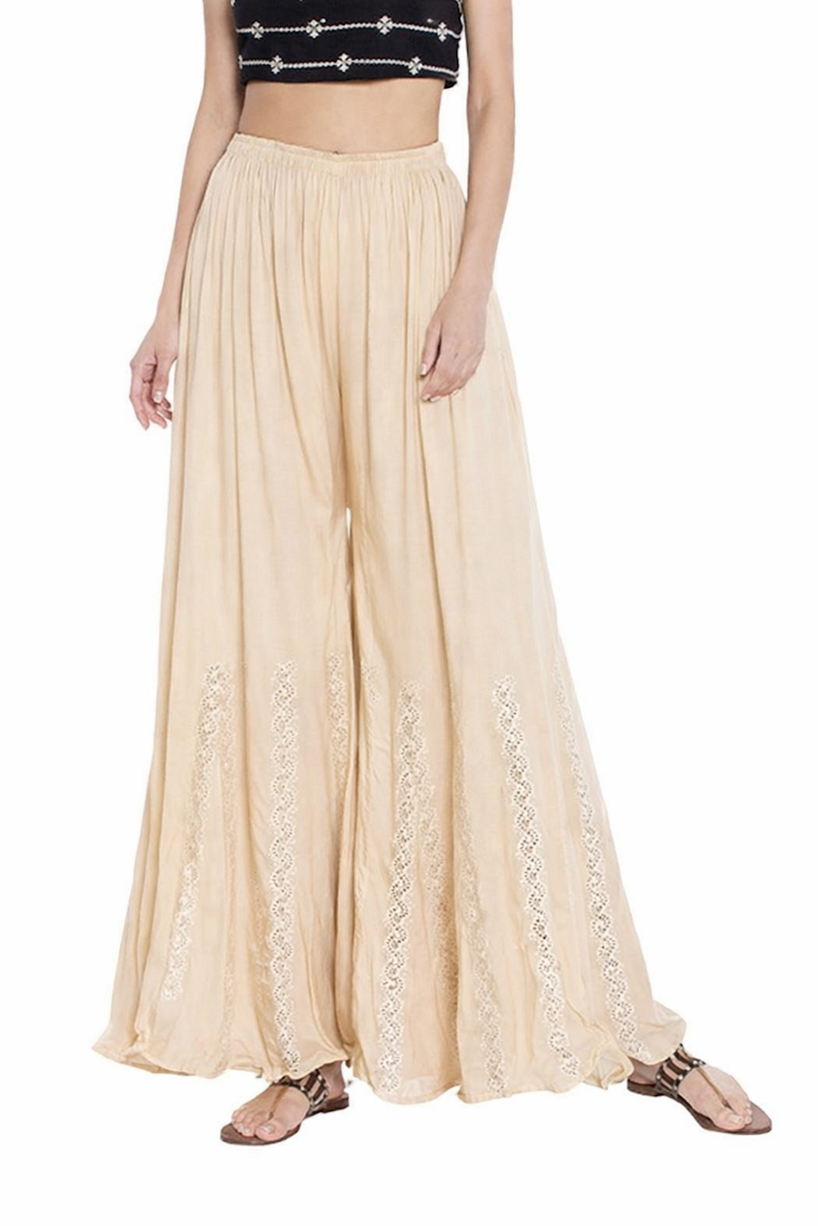 Women’s high waist fashion bottom wear by Sangria Sooty, showcasing a stylish, fitted design in a natural pose.
