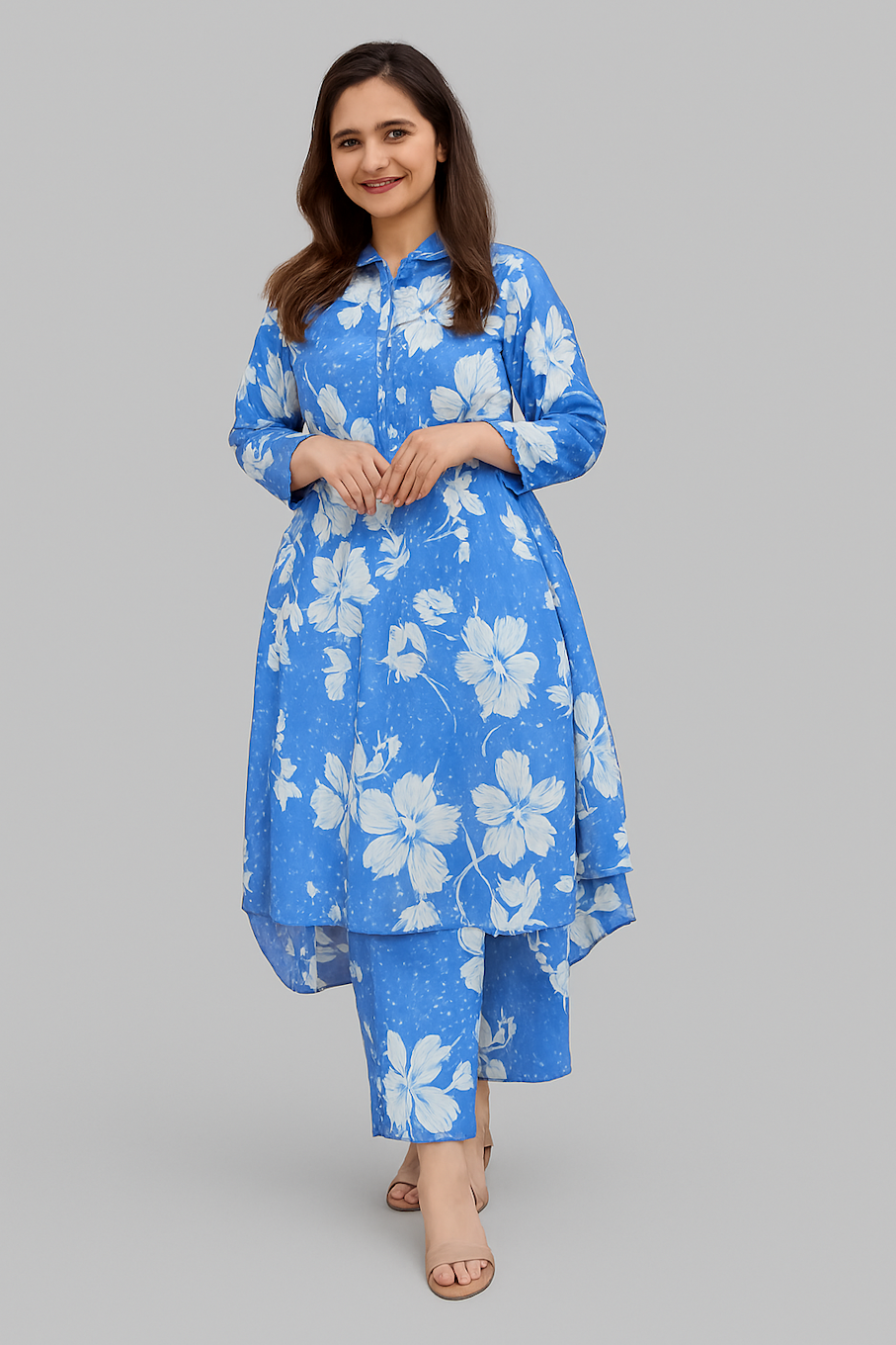 Blue floral printed kurta set for women by Magenta Icarus, featuring elegant design and size XL, perfect for stylish occasions.