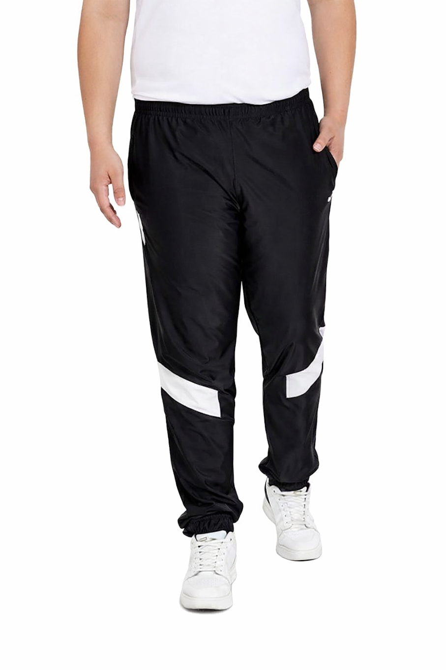 Chocolate Abderus lightweight track pants for gym and travel, shown in a comfortable, casual fit with a sleek design.