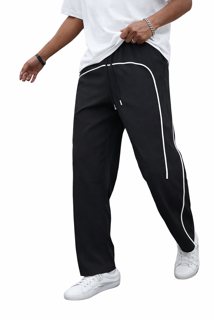 Chocolate Abderus athletic track pants for running and fitness, featuring a sleek design and comfortable fit, shown in the image.