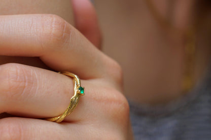 14k gold and silver jewelry ring featuring an olive branch twig design by Beige Briseis, nature-inspired jewelry piece.
