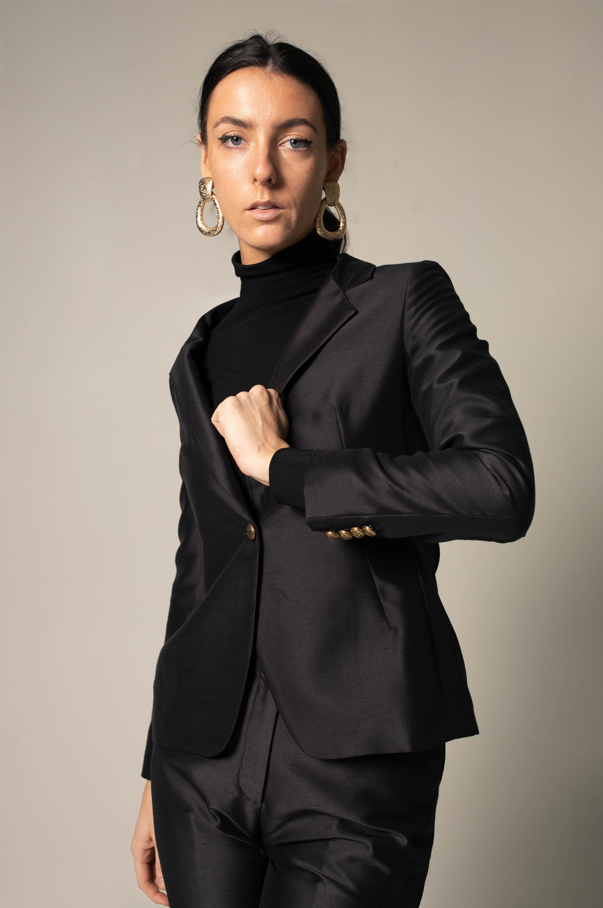 Elegant women&