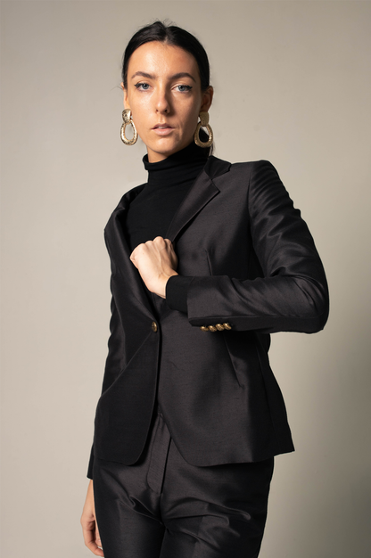 Elegant women&