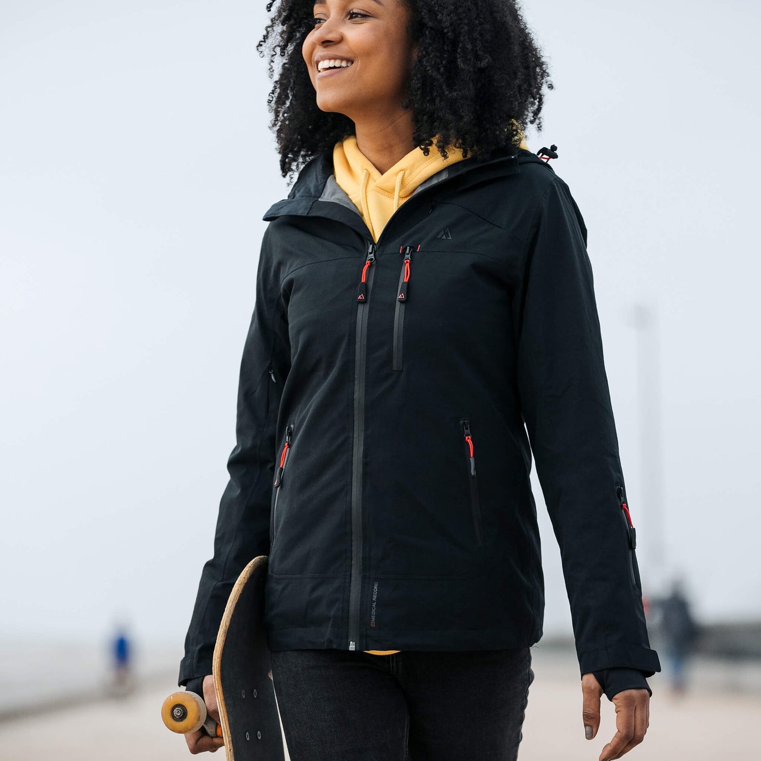 Black women’s activewear leggings from Rose Hemera Adventure 2.0 collection, shown on a model with a fitted athletic design.