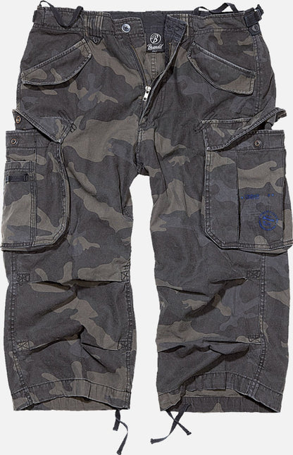 Callisto Industry 3/4 cargo shorts in durable fabric, featuring multiple pockets and a relaxed fit, suitable for casual wear.